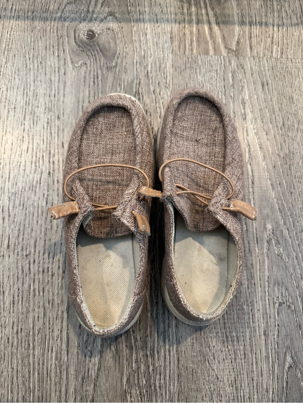 Casual Woman’s Slip-On Loafers in Heathered Brown